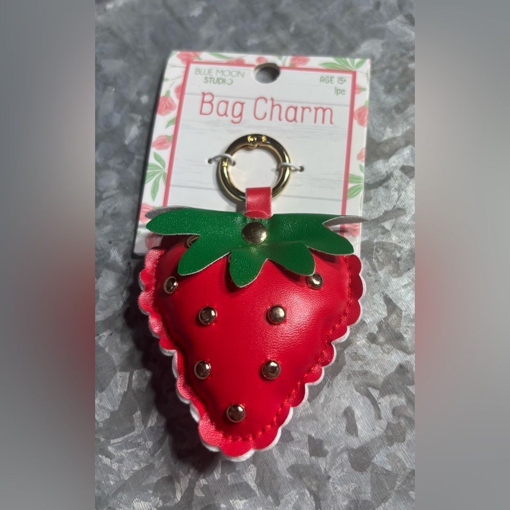 New Strawberry Bag Charm Keychain - Red & Green